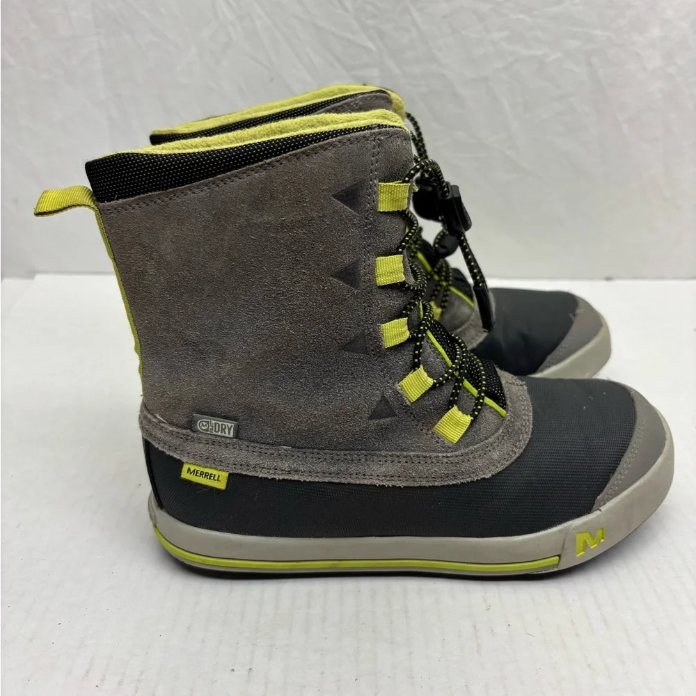 Merrell Kids Gray and Neon Green Winter Boots, SZ 3 little boy, box 23